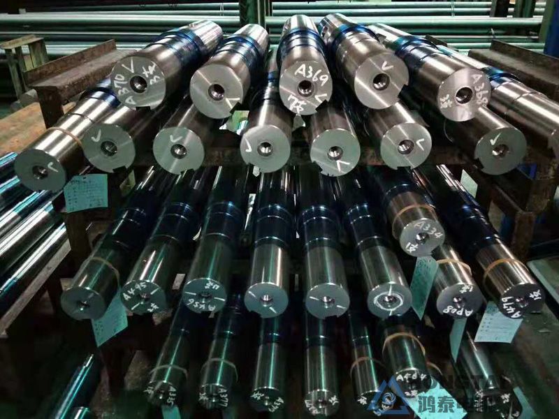 YB3-315M-4电机轴伸两端打孔、特殊法兰